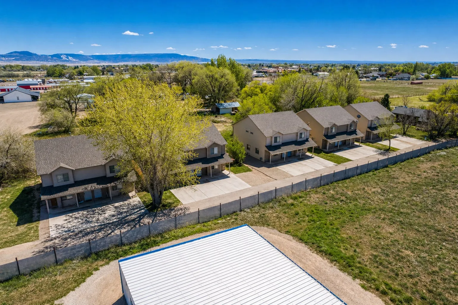 Dino Lane Townhomes — project photo